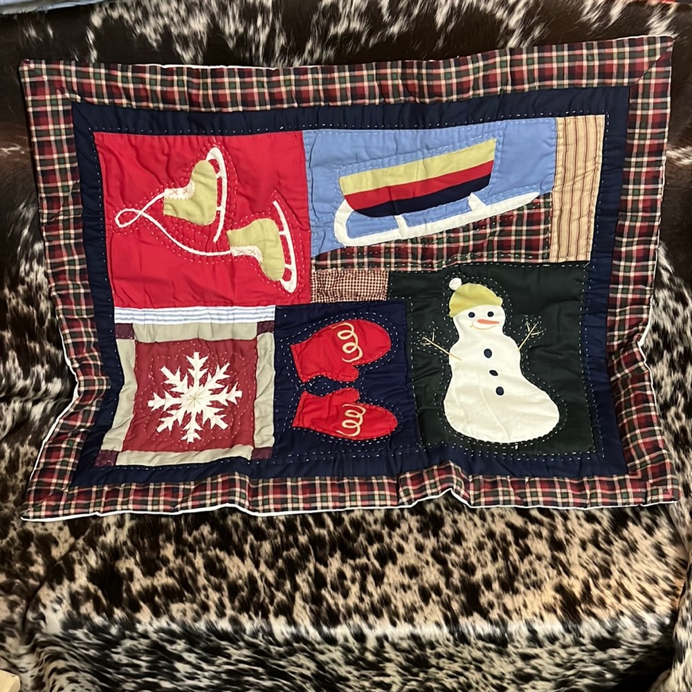 New Sleep from Kohl’s quilted appliquéd snowman one standard pillow sham